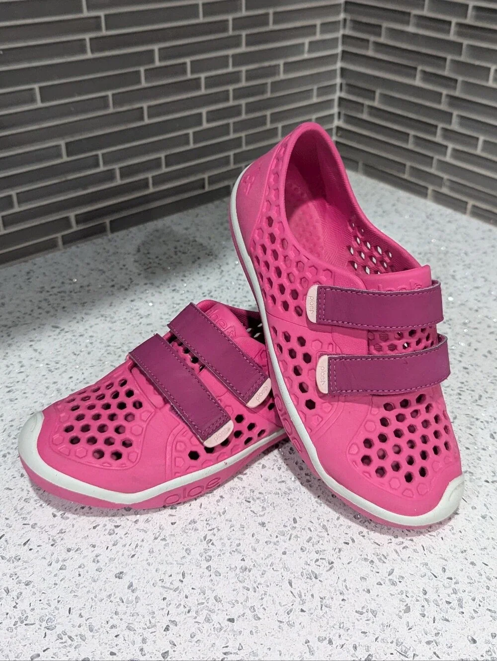 Plae Kids Water Shoes Mimo Lightweight Rubber Spring Summer Girls Size 3